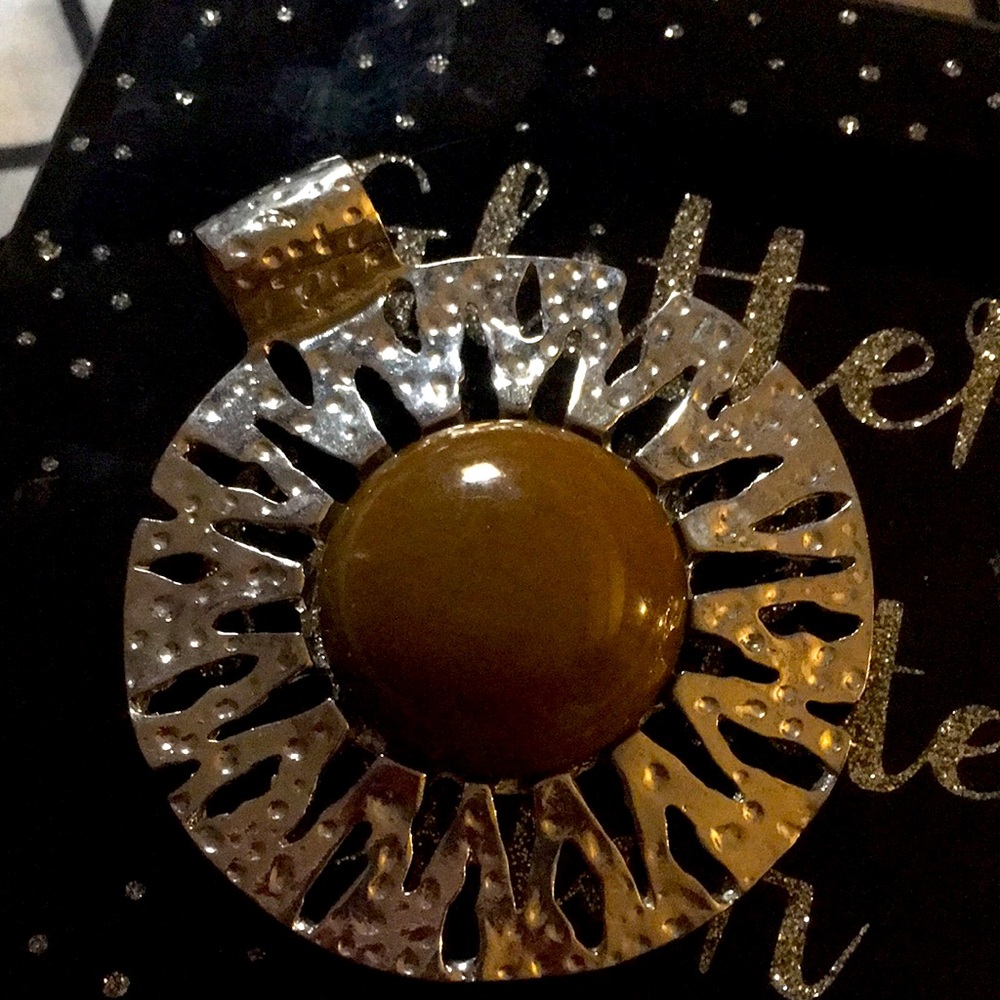 Brown Pendant